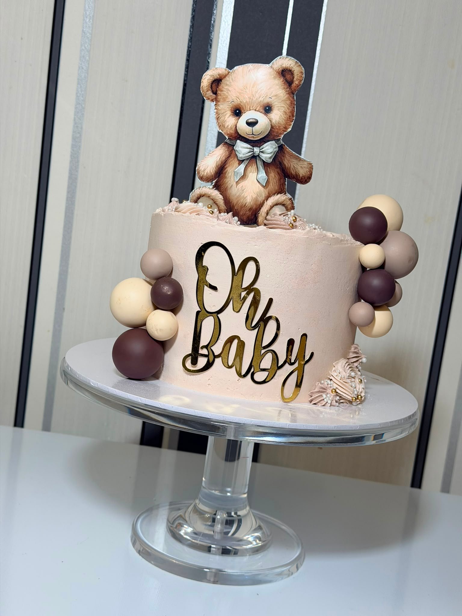 Oh Baby Teddy Bear Shower Cake
