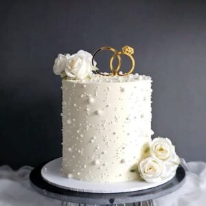 Interlocking Rings Pearl Wedding Cake