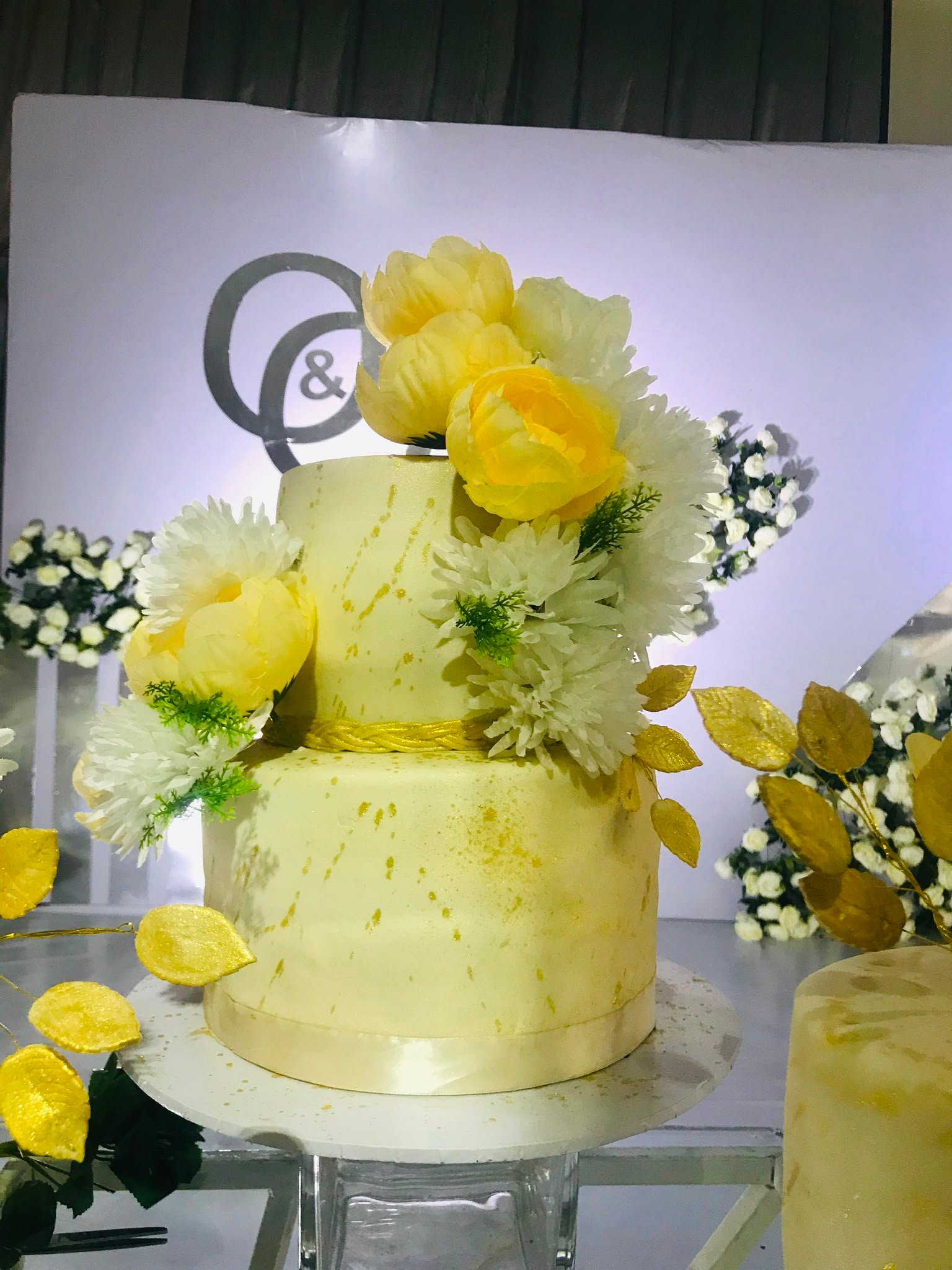 Golden Sunflower Floral Wedding Cake